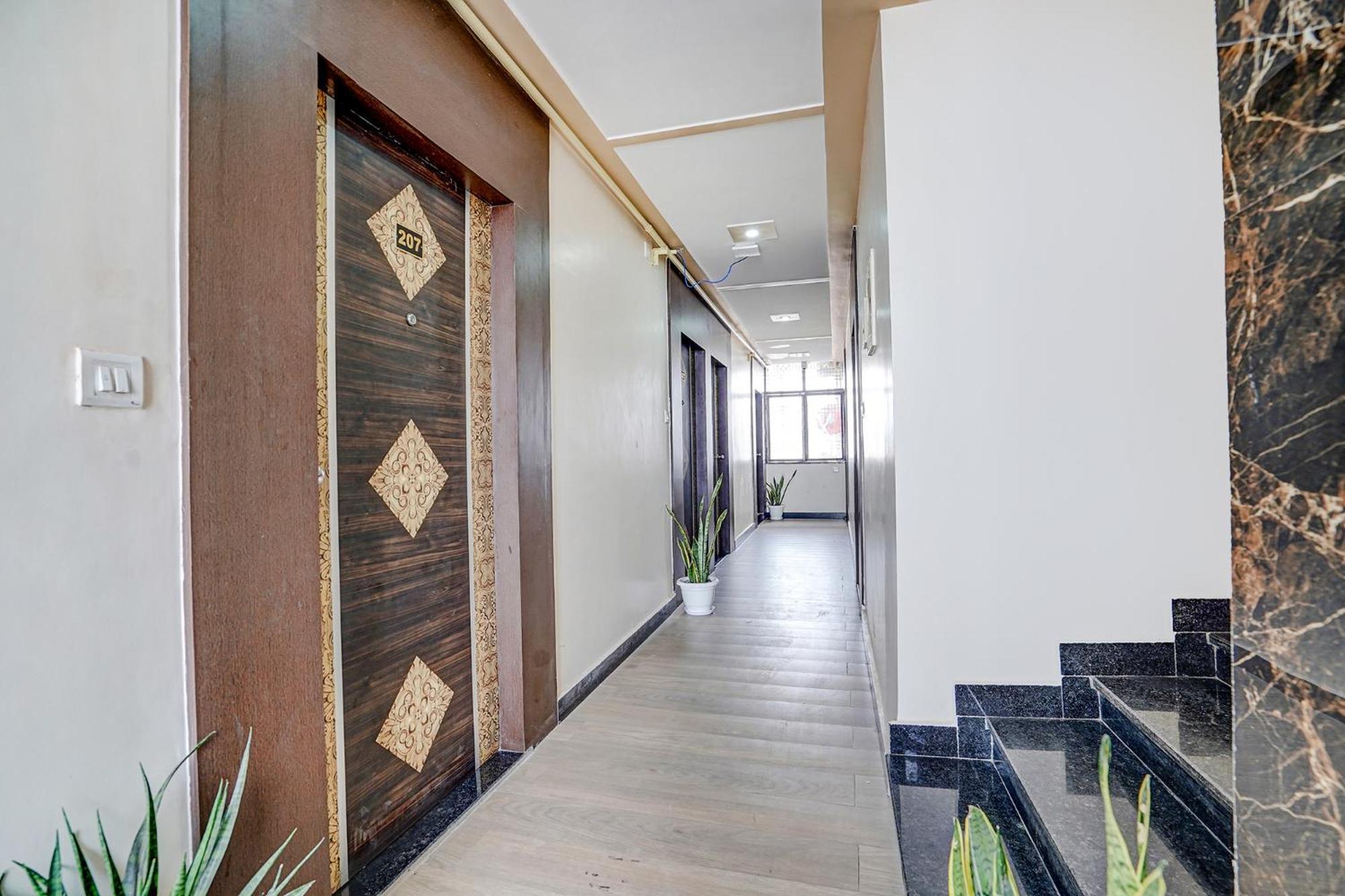 Fabhotel Nandini Grand Kakarmatha Esterno foto